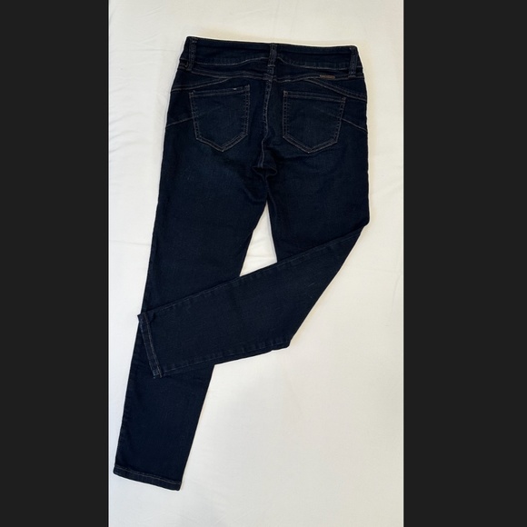 SoHo New York & Company Jeans - Picture 3 of 5